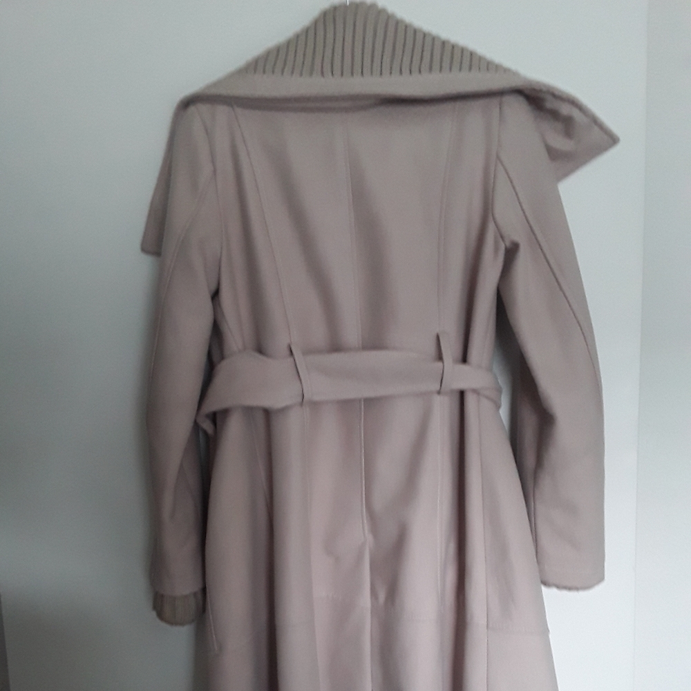 Beige, express coat, small